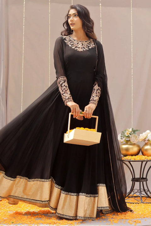Golden Elegance