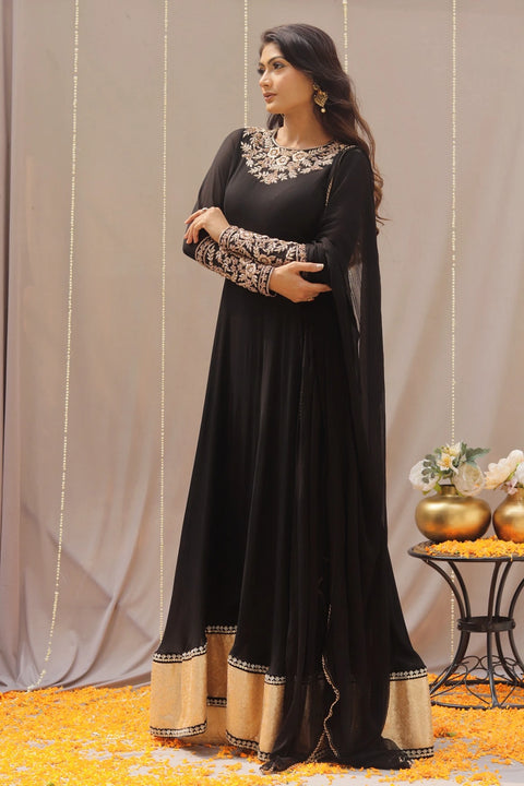 Golden Elegance